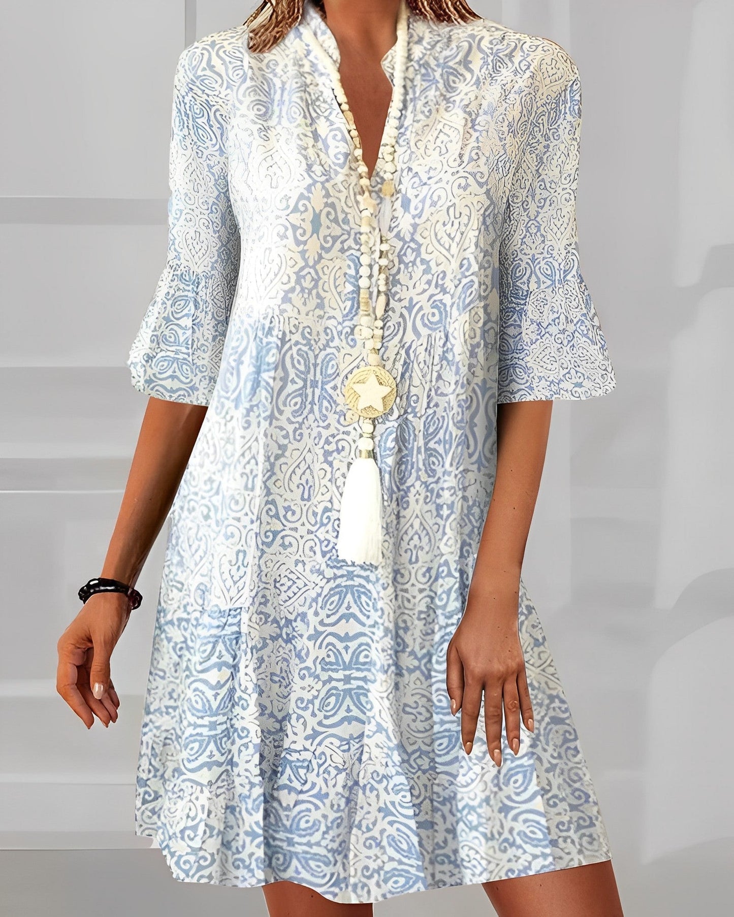 LUNA – Vestido corto bohemio con escote en V y mangas acampanadas para mujer