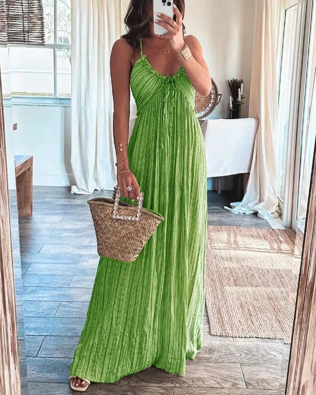 Vestido ligero de verano con diseño fluido y fresco – LIVANA