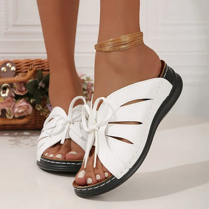 Sandalias ortopédicas para mujer con plantilla anatómica y cierre ajustable – HALEYA
