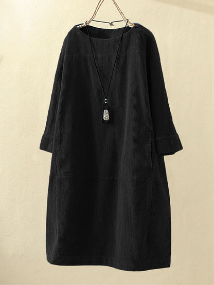 Vestido primaveral con estampado delicado y corte favorecedor – LIRESSA