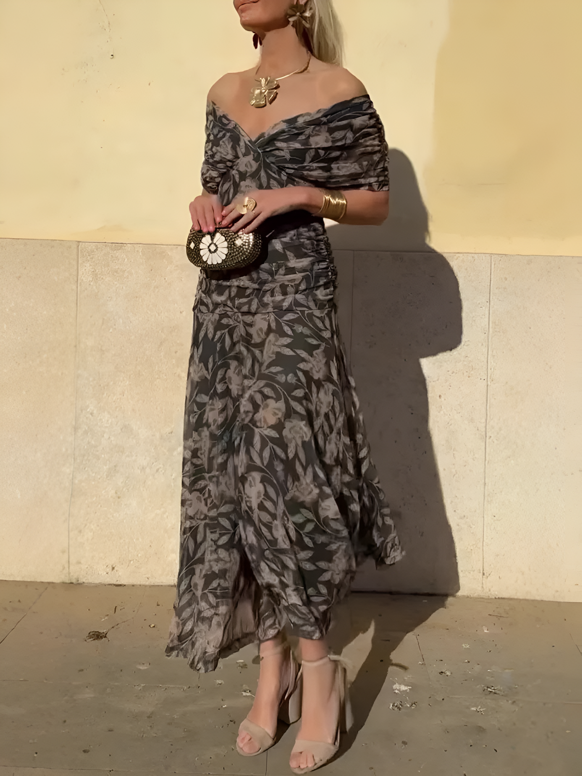 Amaranta – Vestido maxi elegante con caída fluida para mujer