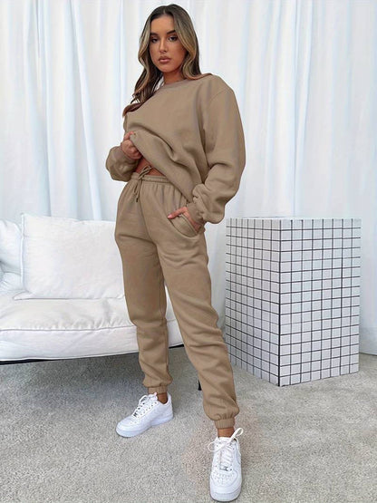 Conjunto de chándal femenino de dos piezas con estilo relajado – MADÉA