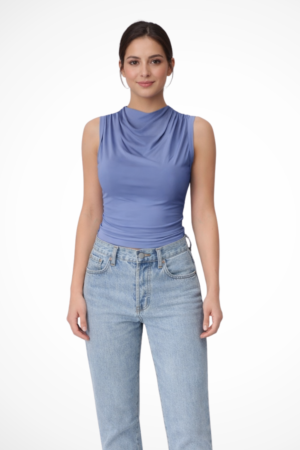 ELARA – Top sin mangas con cuello drapeado y peplum elegante