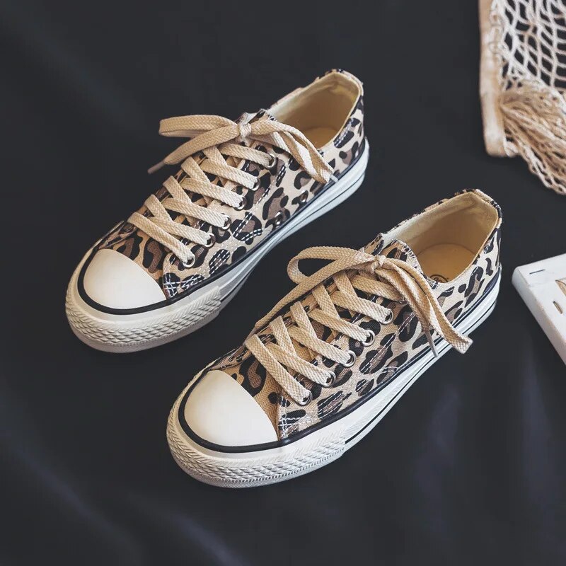 Zapatillas animal print con plataforma para mujer – ARVANA