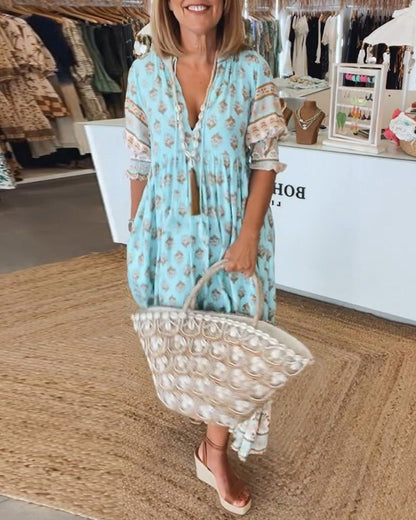 Vestido largo boho con estampado étnico y escote en V – INDRA