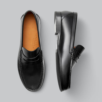 Mocasines clásicos de hombre con líneas depuradas y acabado elegante – ALVÉRON