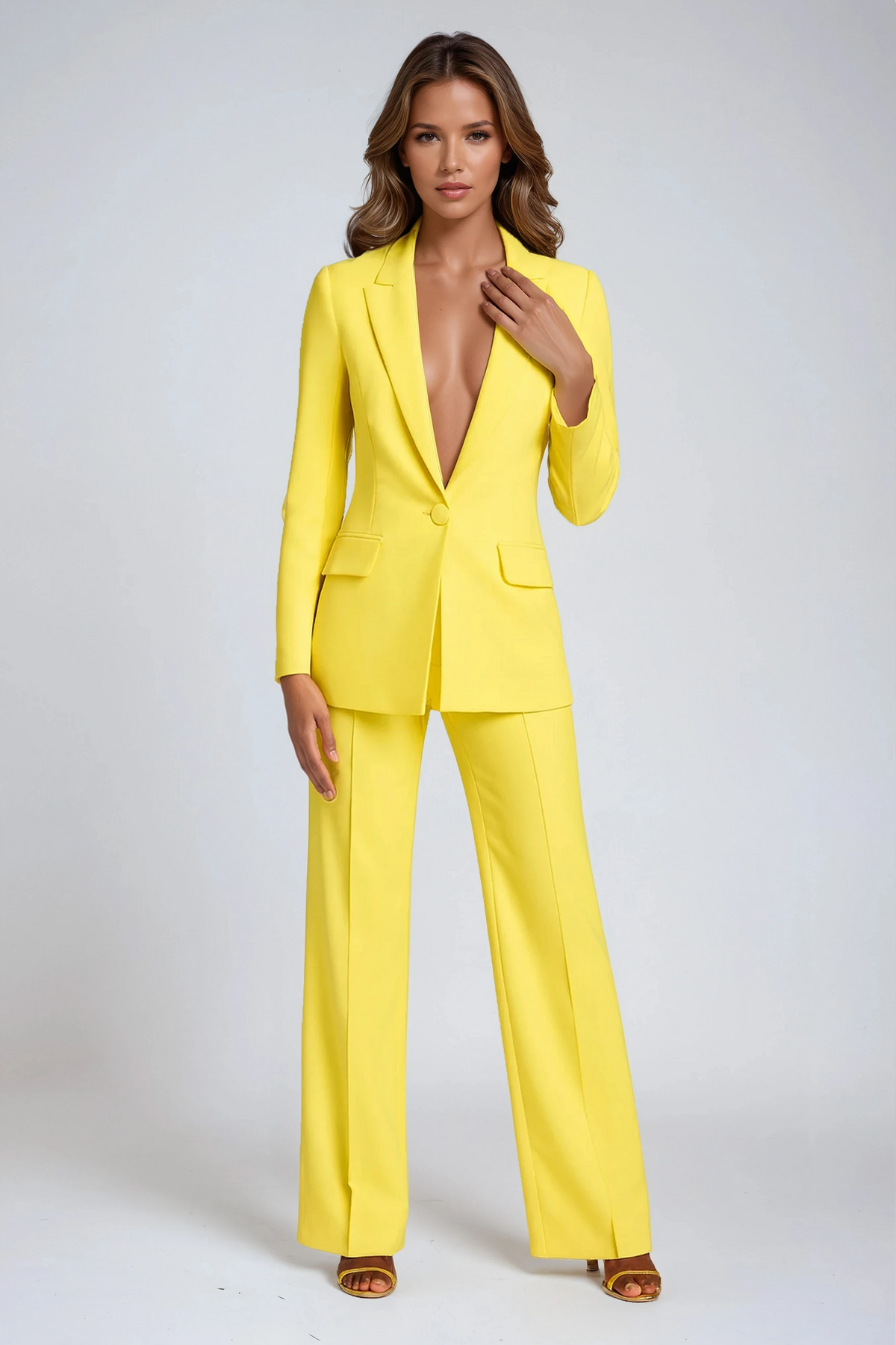 LUNARA – Conjunto de mujer con blazer y pantalón recto de estilo elegante