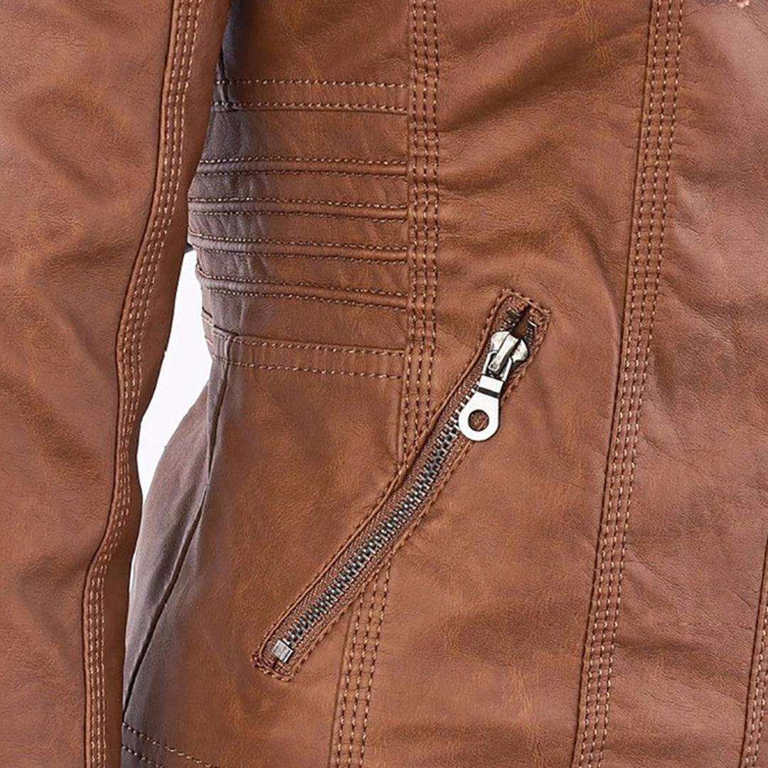 Chaqueta impermeable de imitación cuero para mujer con capucha – LEYRA
