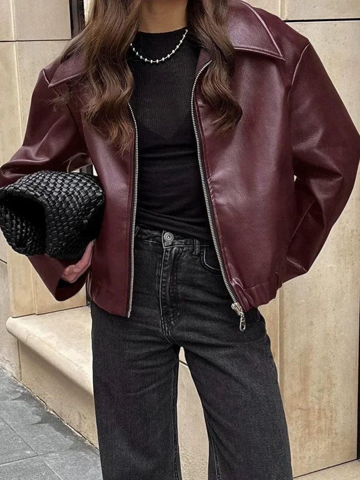 Chaqueta clásica de mujer con cremallera frontal y estilo atemporal – FRANZISKA