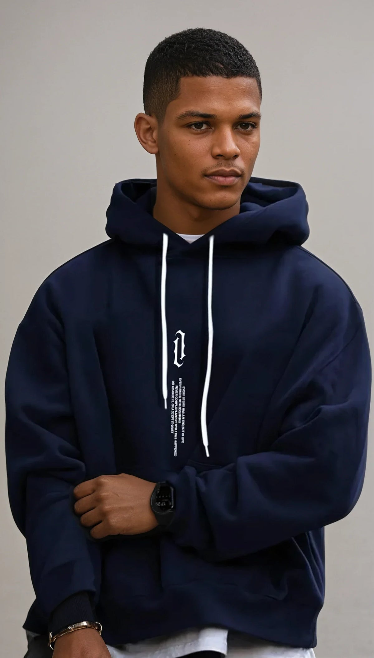 Sudadera de hombre con capucha y ajuste amplio – MASEN