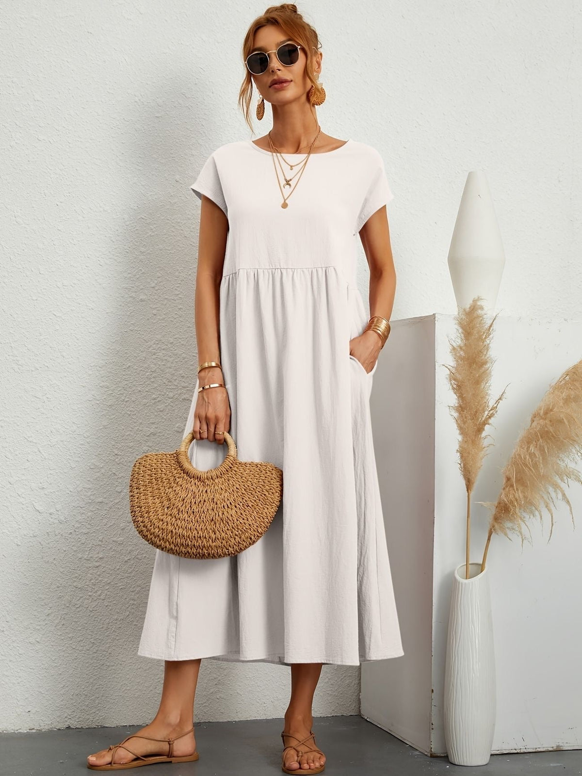 Vestido de lino con corte fluido y estilo natural – GRETA