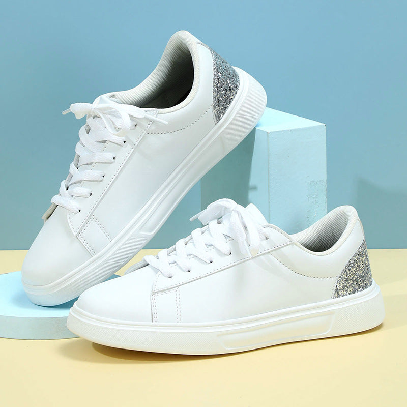 Zapatillas bajas de mujer con detalles en contraste – BERIT ISABELLE