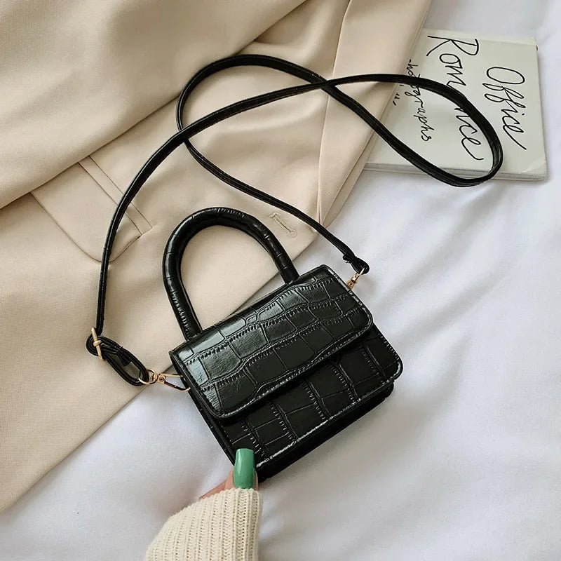 ARIEL - Bolso elegante y versátil con detalles modernos para mujer