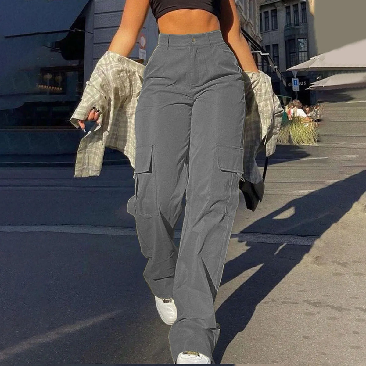 PATRICE - Pantalón cargo moderno y funcional para mujer