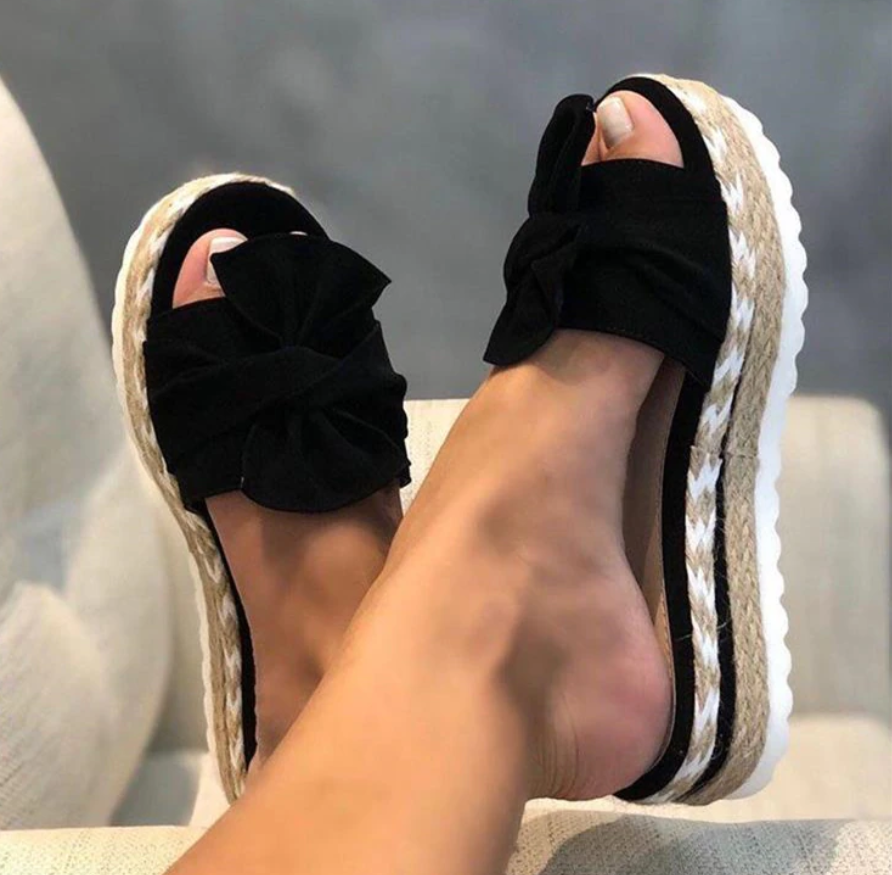 Sandalias ortopédicas de mujer con lazo decorativo y plantilla anatómica – NERINA