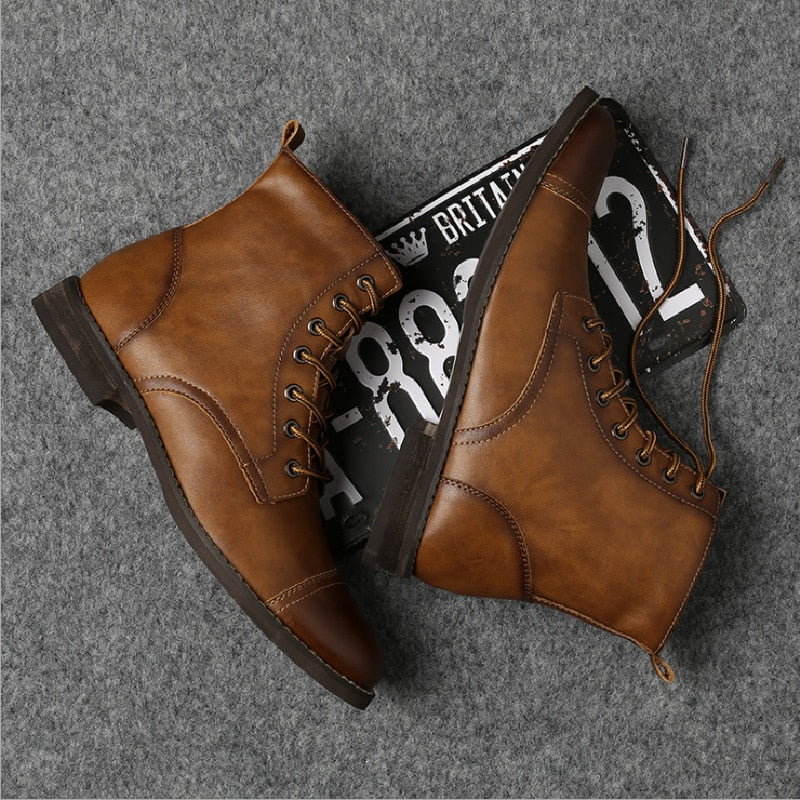 RONAN - Botas elegantes de cuero con cordones caña media para hombre